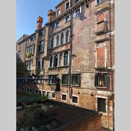 Apartment Weekly San Rocco *